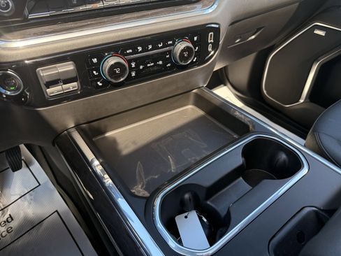 Certified 2024 Chevrolet Silverado 2500 LTZ w/ LTZ Plus Package image 18