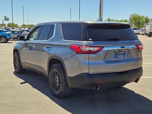 Certified 2018 Chevrolet Traverse LS FWD image 3