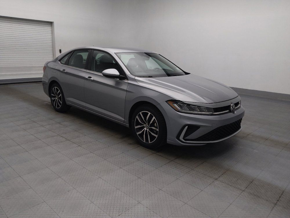 Used 2025 Volkswagen Jetta SE FWD image 11