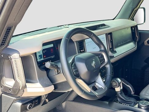 Used 2024 Ford Bronco Big Bend AWD/4WD image 9