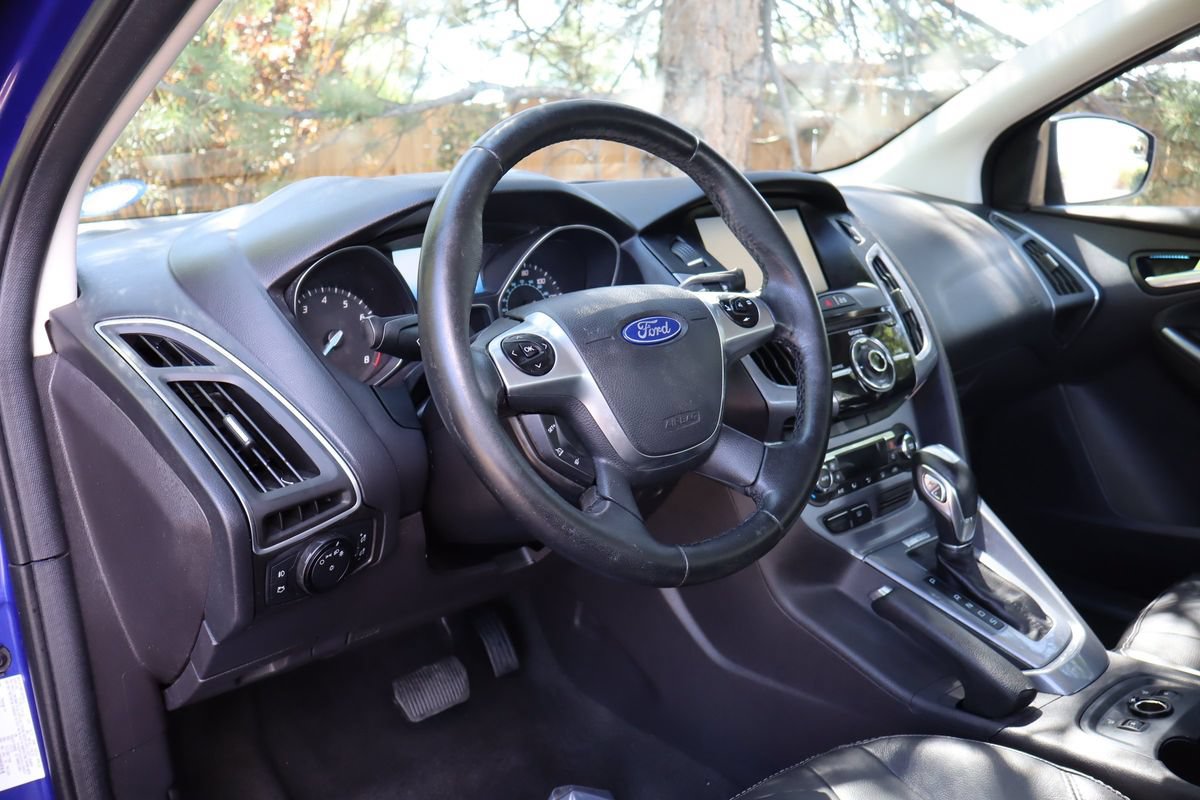 Used 2014 Ford Focus Titanium FWD image 15
