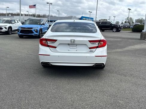 Used 2021 Honda Accord Touring image 5