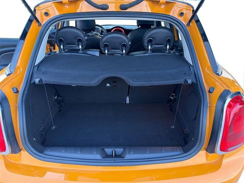 Used 2017 MINI Cooper 4-Door Hardtop image 13