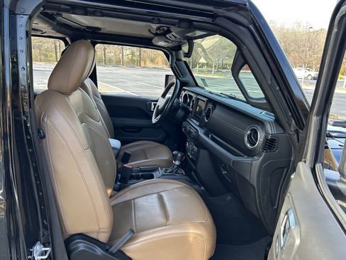 Used 2023 Jeep Wrangler Unlimited Sahara w/ Cold Weather Group image 48