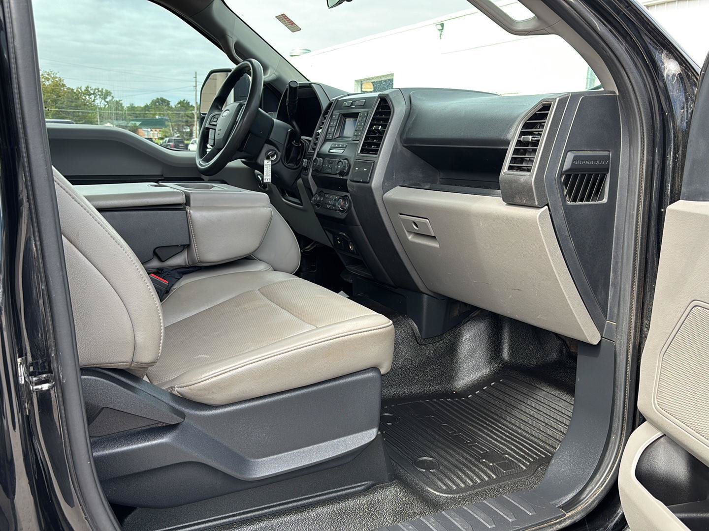 Used 2022 Ford F250 XL AWD/4WD image 19