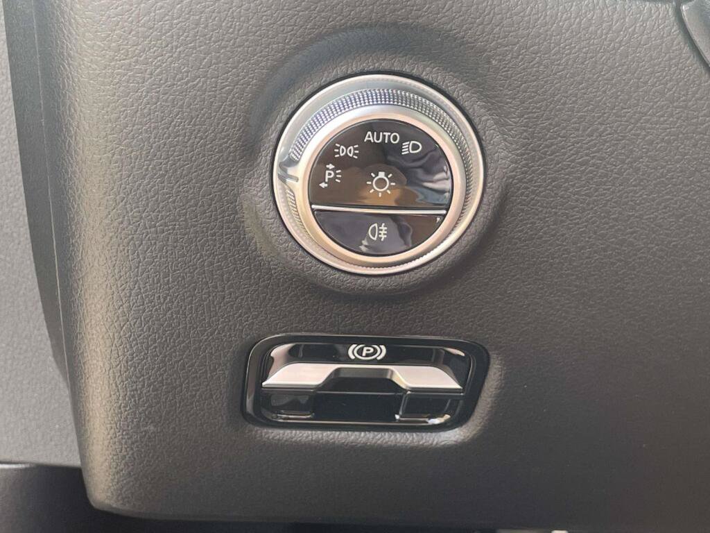 New 2027 Mercedes-Benz CLE 450 4MATIC Coupe image 28