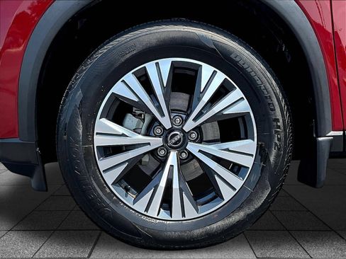 Certified 2023 Nissan Rogue SV AWD/4WD image 35