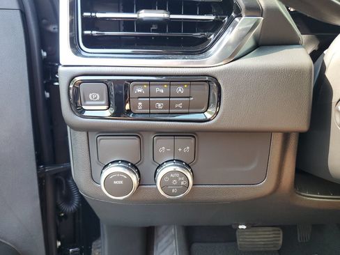 New 2026 GMC Yukon Denali RWD image 29