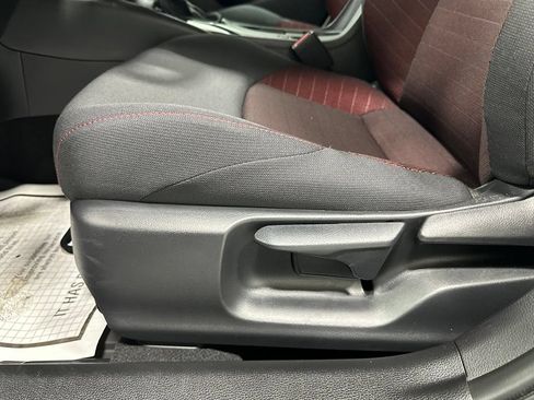 Used 2026 Toyota Corolla SE FWD image 12