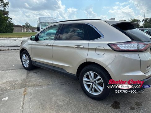Used 2018 Ford Edge SEL w/ Equipment Group 201A FWD image 7