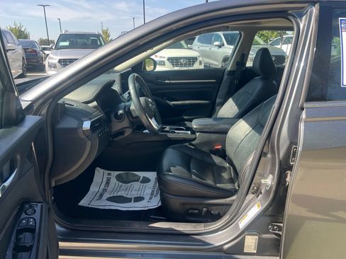 Used 2023 Nissan Altima 2.5 SL FWD image 22