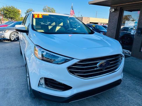 Used 2022 Ford Edge SEL w/ Convenience Package image 7