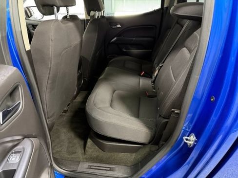 Used 2018 GMC Canyon SLE w/ SLE Convenience Package AWD/4WD image 9
