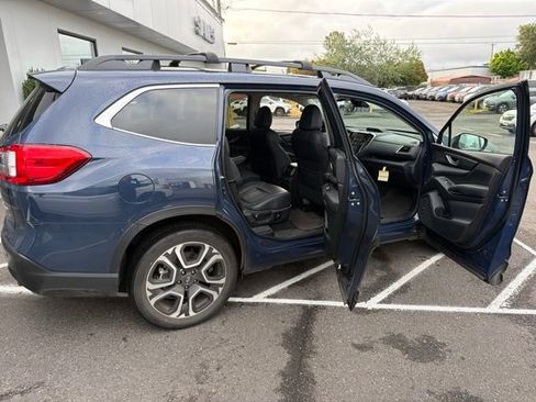 Used 2024 Subaru Ascent Limited w/ Technology Package AWD/4WD image 10