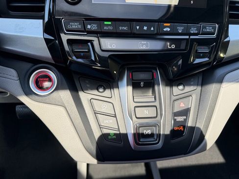 Used 2019 Honda Odyssey Touring image 23