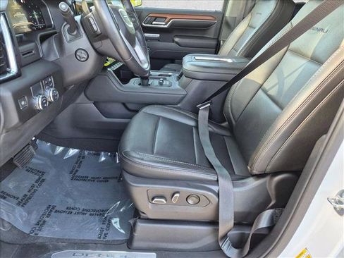 Used 2022 GMC Sierra 1500 Denali RWD image 15