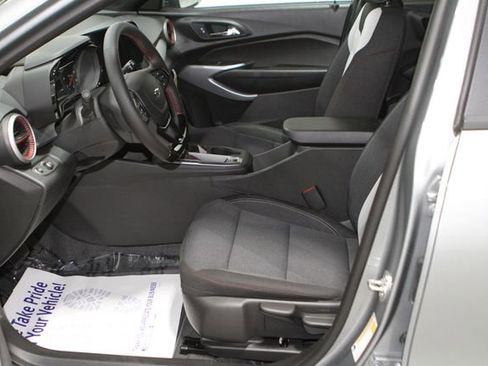 New 2026 Chevrolet Trax RS w/ Driver Confidence Package FWD image 15