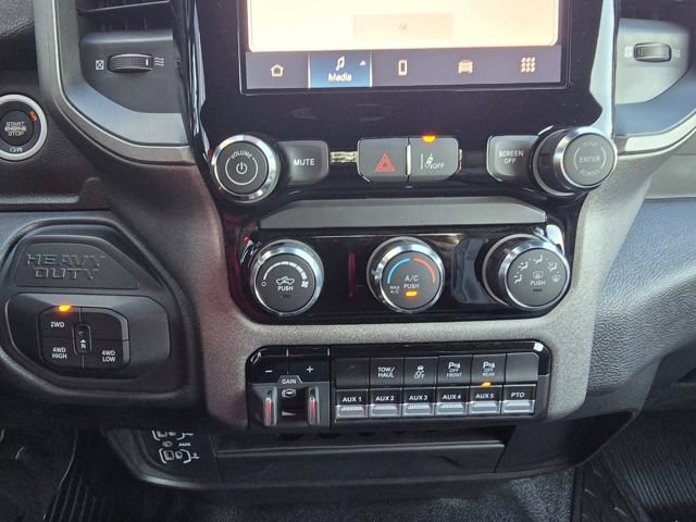 Used 2025 RAM 5500 Tradesman AWD/4WD image 21
