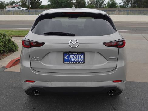 New 2025 MAZDA CX-5 AWD 2.5 S w/ Preferred Package image 6