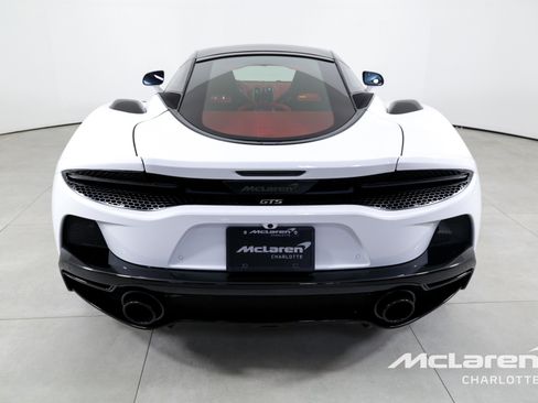 New 2025 McLaren GTS image 7