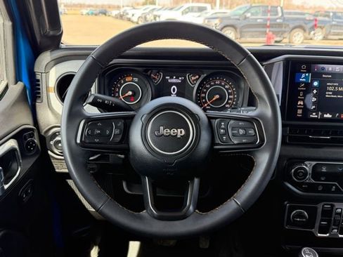 Used 2024 Jeep Wrangler Sport S image 34