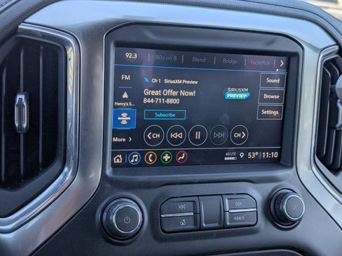 Used 2021 Chevrolet Silverado 1500 LT Trail Boss w/ Convenience Package II image 10