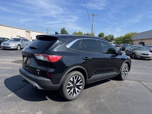 Used 2020 Ford Escape SEL image 12