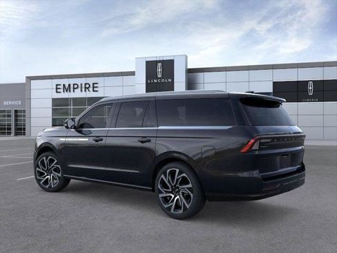 New 2026 Lincoln Navigator L Reserve image 4