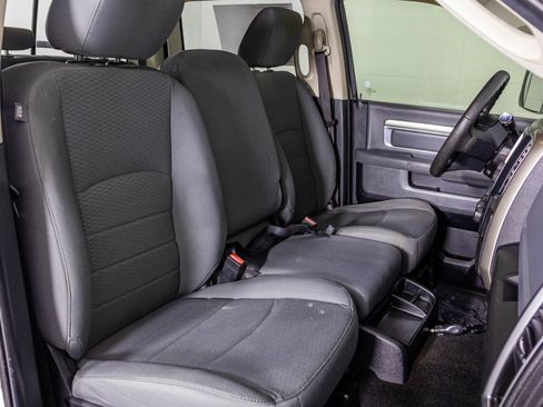 Used 2014 RAM 2500 SLT image 39