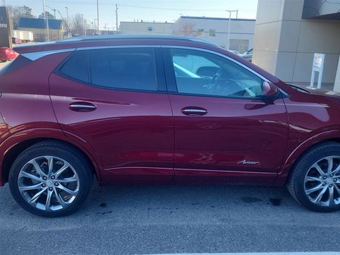 Used 2024 Buick Encore GX Avenir image 4