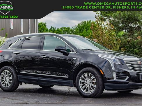 Used 2017 Cadillac XT5 Luxury w/ Driver Awareness Package AWD/4WD image 1