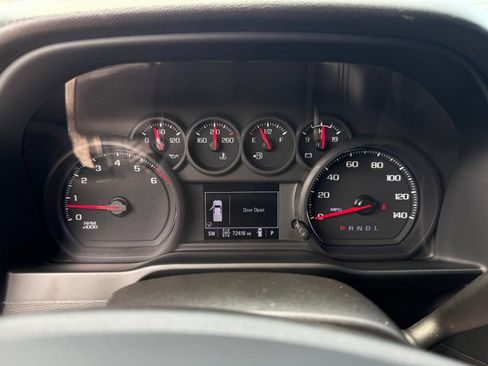 Used 2022 Chevrolet Silverado 2500 Custom w/ Custom Value Package AWD/4WD image 21