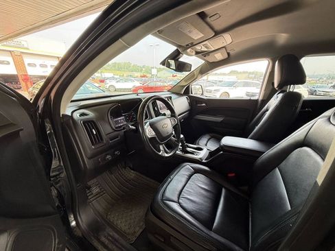 Used 2019 Chevrolet Colorado LT w/ Redline Special Edition AWD/4WD image 28
