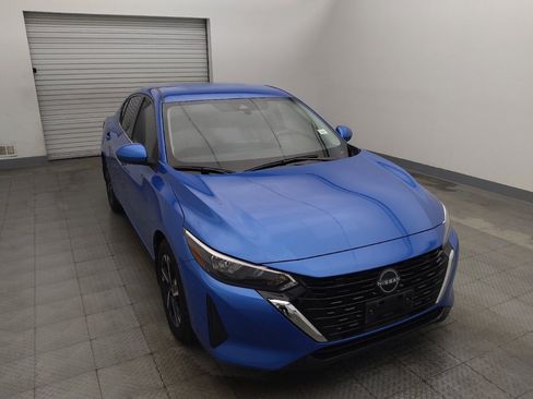Used 2025 Nissan Sentra SV w/ Trunk Package FWD image 14
