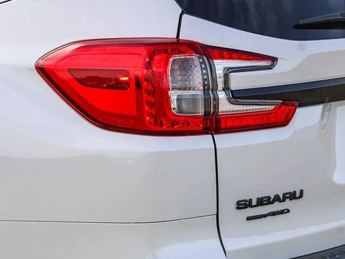 Used 2025 Subaru Ascent Bronze Edition image 11