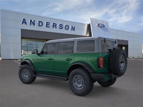 New 2025 Ford Bronco Outer Banks w/ Sasquatch Package image 4