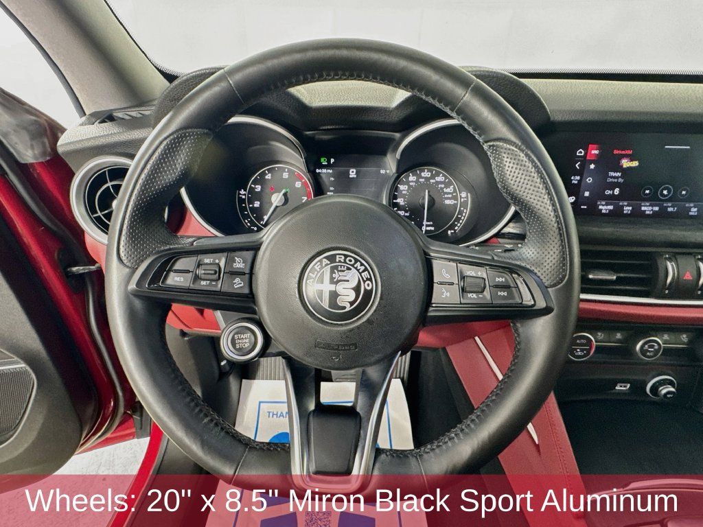 Used 2020 Alfa Romeo Stelvio AWD w/ Nero Edizione image 12