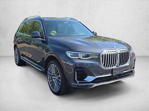 Used 2019 BMW X7 xDrive50i w/ Dynamic Handling Package AWD/4WD image 3