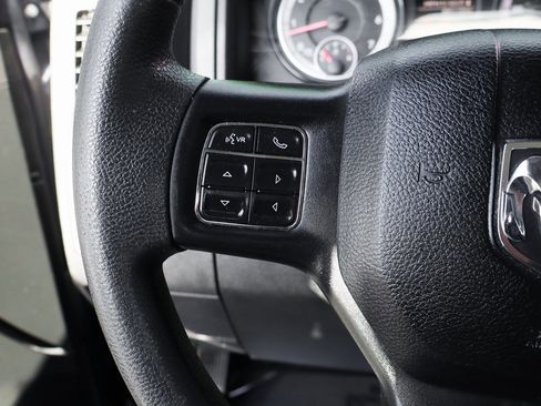 Used 2018 RAM 1500 Express image 21