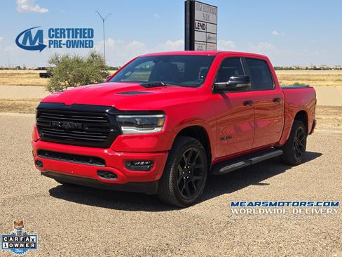 Used 2023 RAM 1500 Laramie AWD/4WD image 1