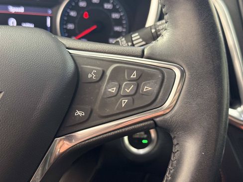 Used 2021 Chevrolet Equinox Premier FWD image 30