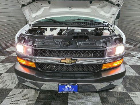 Used 2021 Chevrolet Express 2500 135''WB Low Roof 6.6L V8 Miniv w/ Driver Convenience Package image 30