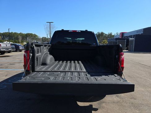 Used 2025 Ford F150 XLT w/ Equipment Group 301A Standard image 15