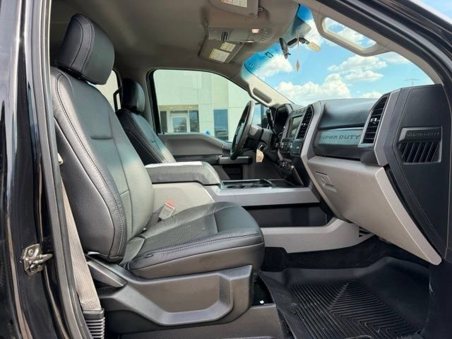 Used 2019 Ford F250 XLT w/ XLT Premium Package AWD/4WD image 11