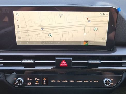 New 2026 Kia Sportage SX image 12