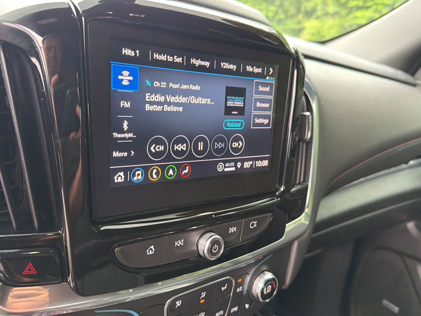 Used 2023 Chevrolet Traverse RS w/ LPO, Floor Liner Package FWD image 23