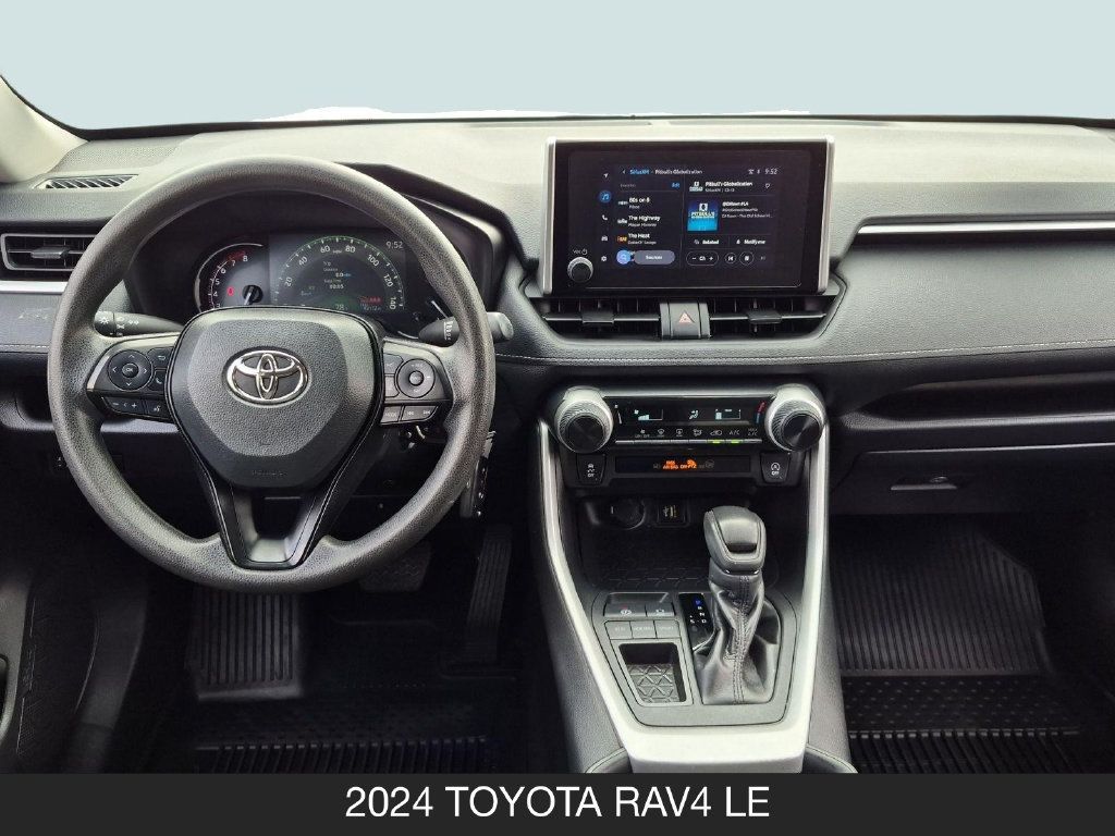 Used 2024 Toyota RAV4 LE FWD image 13