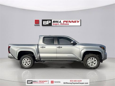 New 2025 Toyota Tacoma SR5 image 6