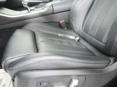 Certified 2022 BMW X5 sDrive40i w/ Premium Package image 9