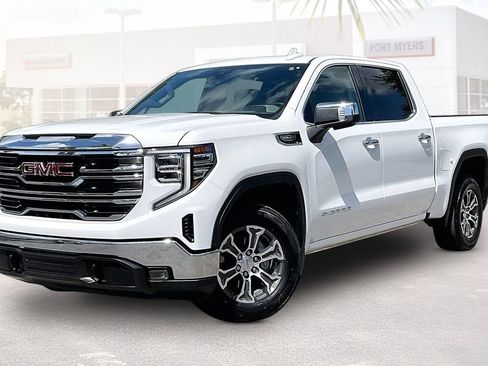 Used 2025 GMC Sierra 1500 SLT RWD image 27
